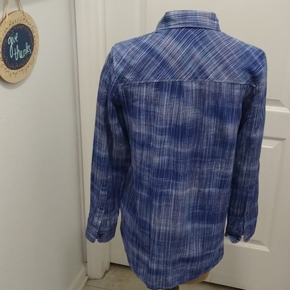 Madewell Ex Boyfriend Button Down Poplin Shirt - Picture 6 of 8